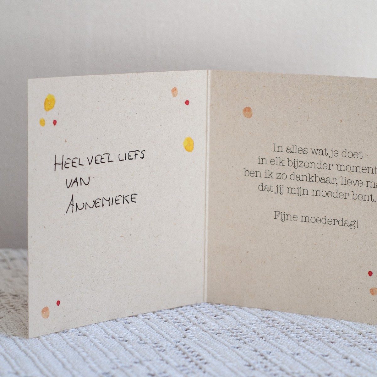 KLEURRIJKE MOEDERDAGKAART MET GEDICHTJE