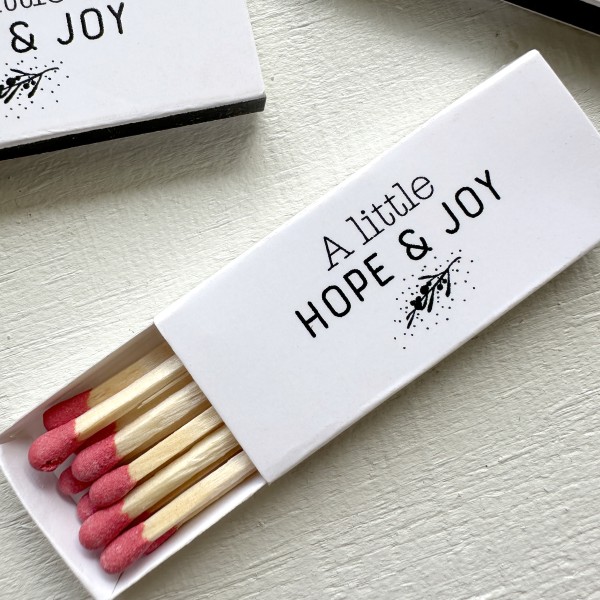 SETJE ADVENT MET HOPE & JOY