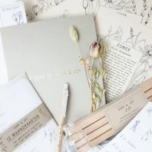 COMPLETE JOURNAL BOX